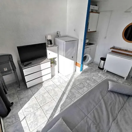 Les Marquises - 2 Personnes Le Barcares. Ref: 9mrq_321 Mae-5553 Appartement *